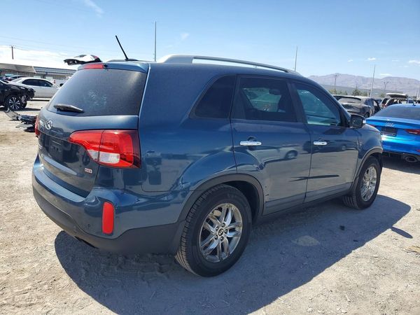 2015 KIA SORENTO