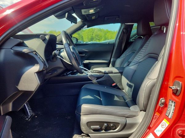 2019 LEXUS UX 200 Base/Luxury/F Sport