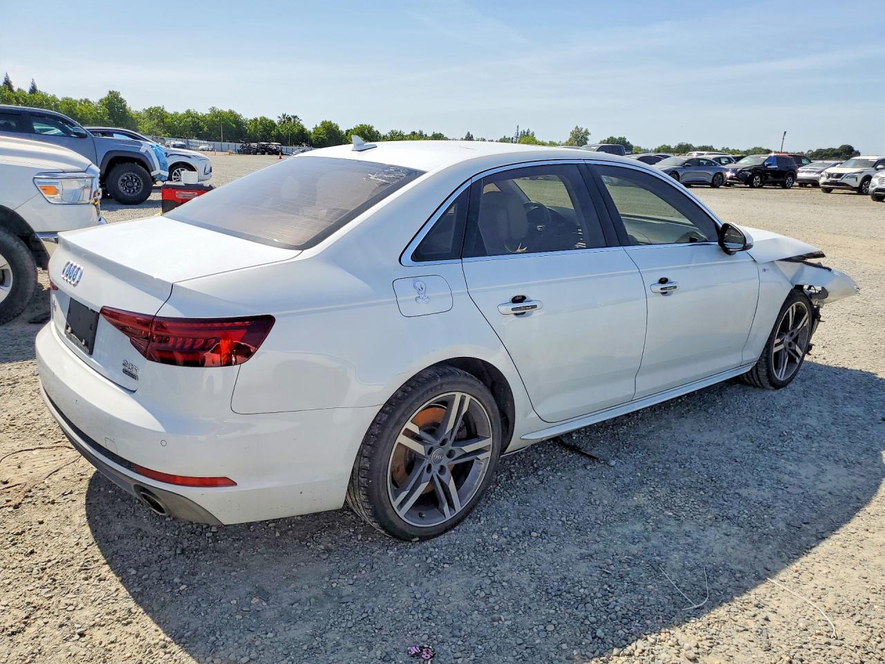 2018 AUDI A4