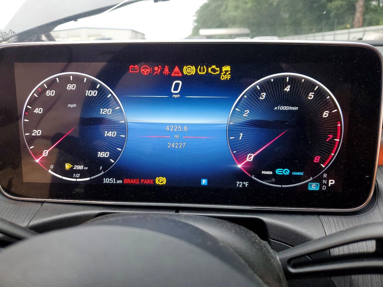 2022 MERCEDES-BENZ C C300