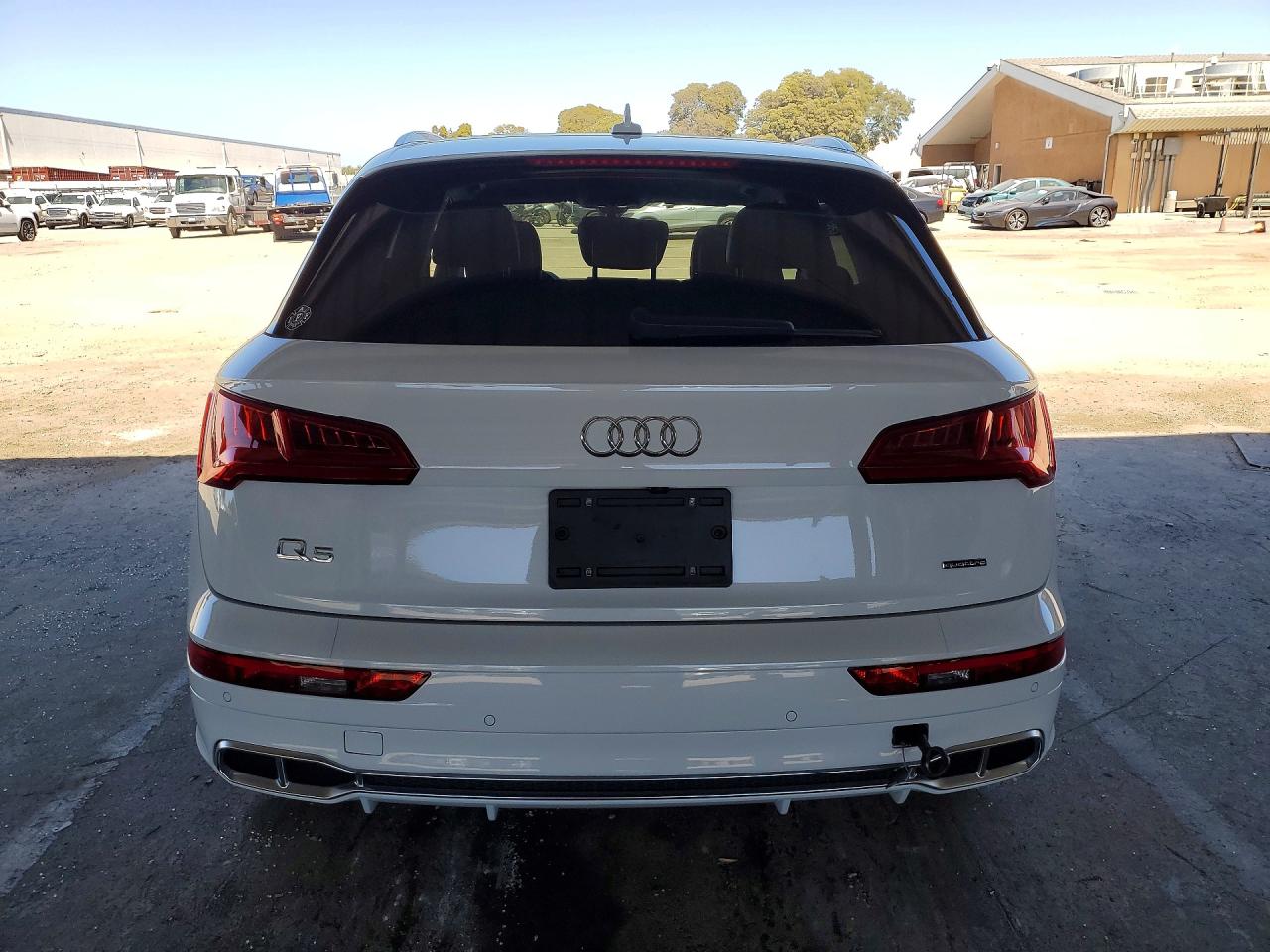 2020 AUDI Q5 E quattro Premium Plus