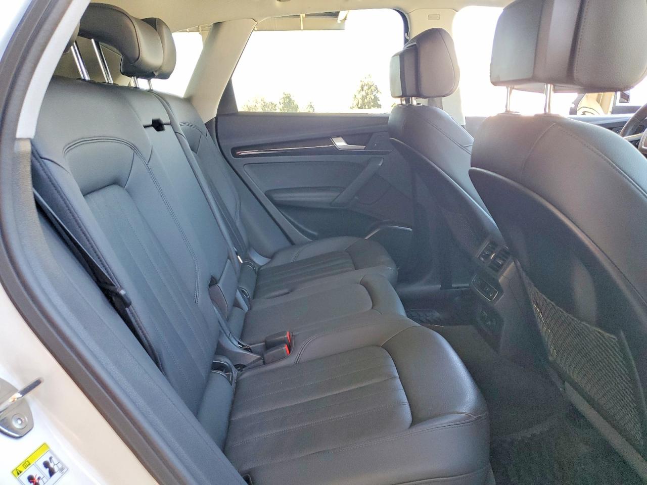 2020 AUDI Q5 E quattro Premium Plus