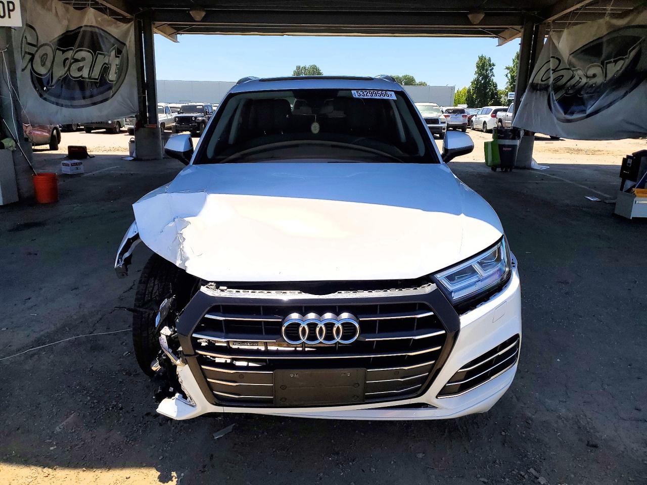 2020 AUDI Q5 E quattro Premium Plus