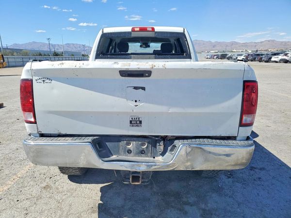 2018 RAM 2500 SLT MEGA CAB 4X4