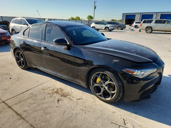2019 ALFA ROMEO GIULIA TI AWD