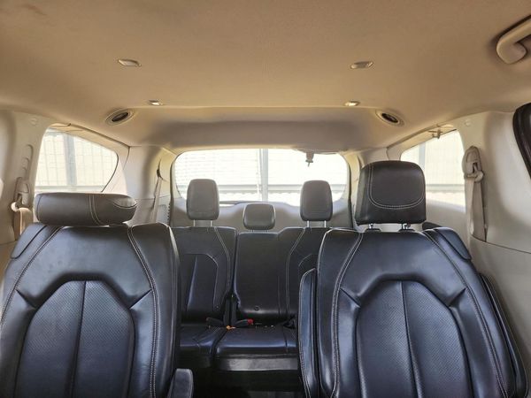 2020 CHRYSLER VOYAGER LXI