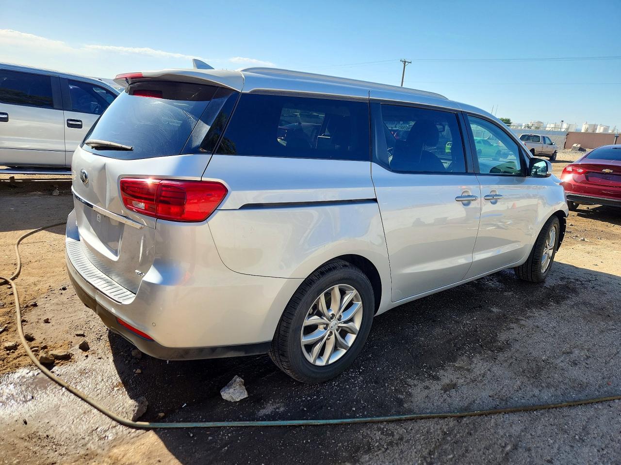 2021 KIA SEDONA LX, EX