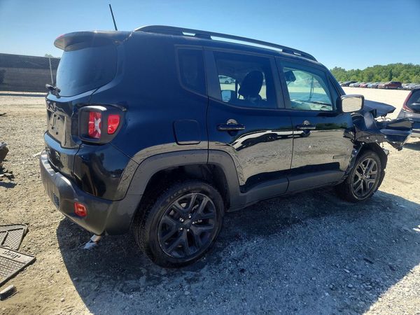 2023 JEEP RENEGADE LATITUDE 4X4
