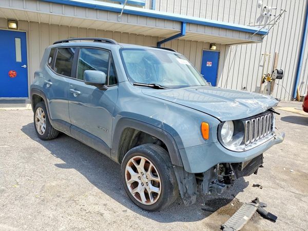 2017 JEEP RENEGADE LATITUDE 4X4