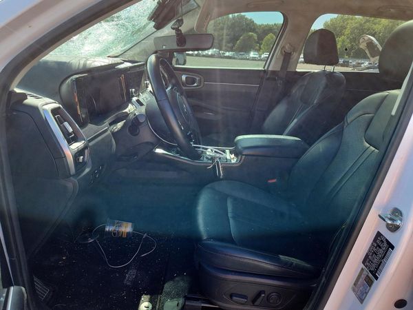 2021 KIA SORENTO EX