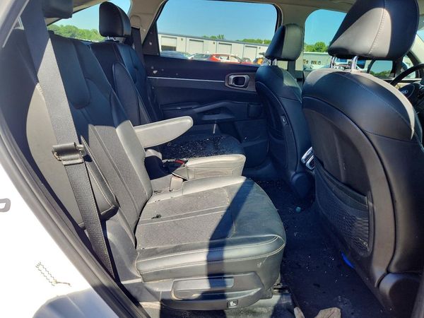 2021 KIA SORENTO EX