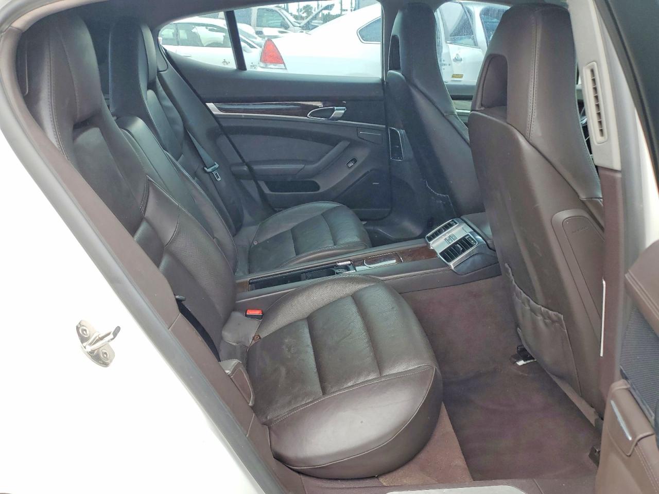 2010 PORSCHE PANAMERA