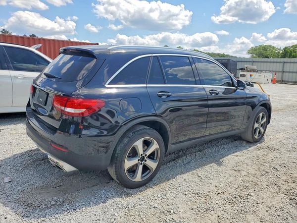 2019 MERCEDES-BENZ GLC GLC300