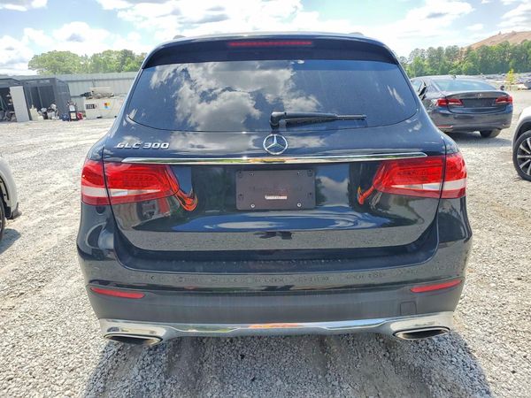 2019 MERCEDES-BENZ GLC GLC300