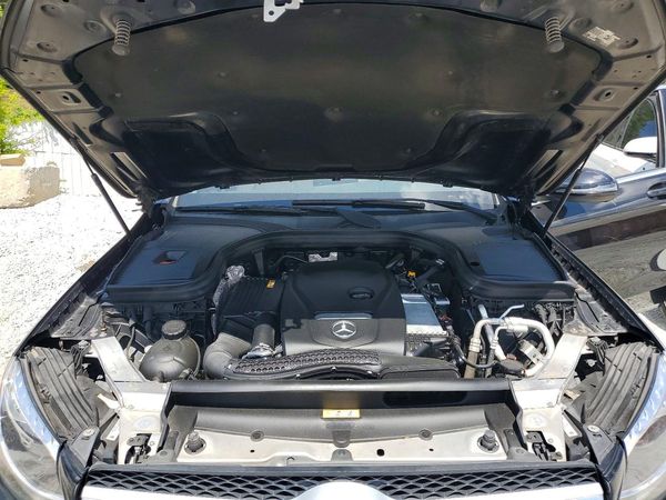 2019 MERCEDES-BENZ GLC GLC300