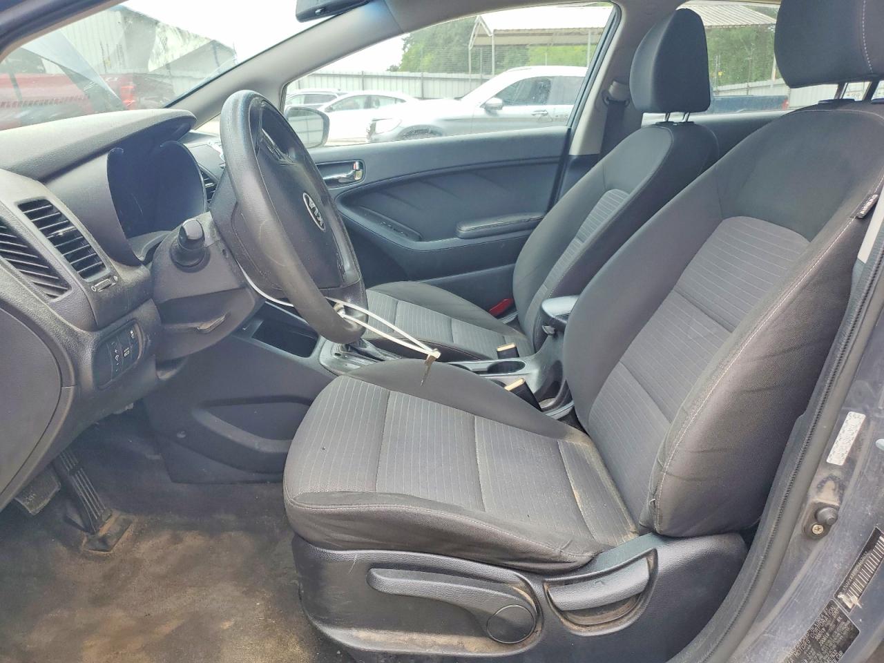 2015 KIA FORTE