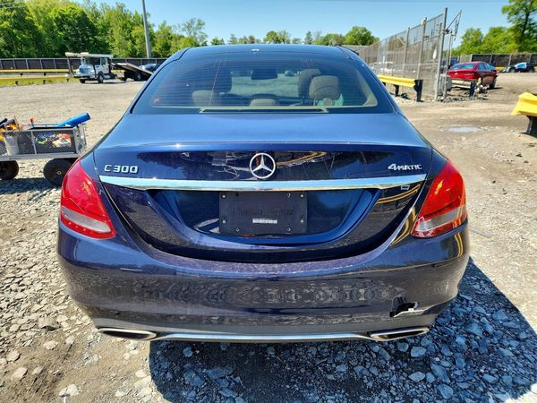2017 MERCEDES-BENZ C C300d-4M