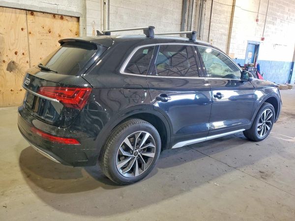2021 AUDI Q5 quattro Premium Plus