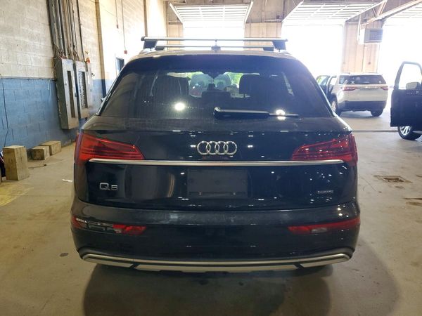 2021 AUDI Q5 quattro Premium Plus