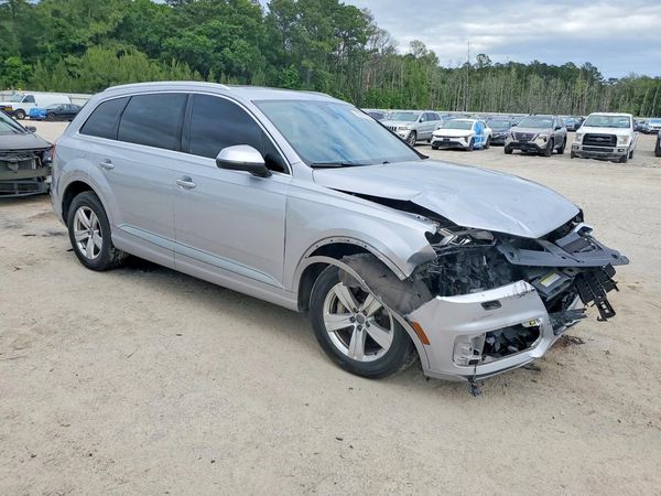 2018 AUDI Q7 quattro Premium