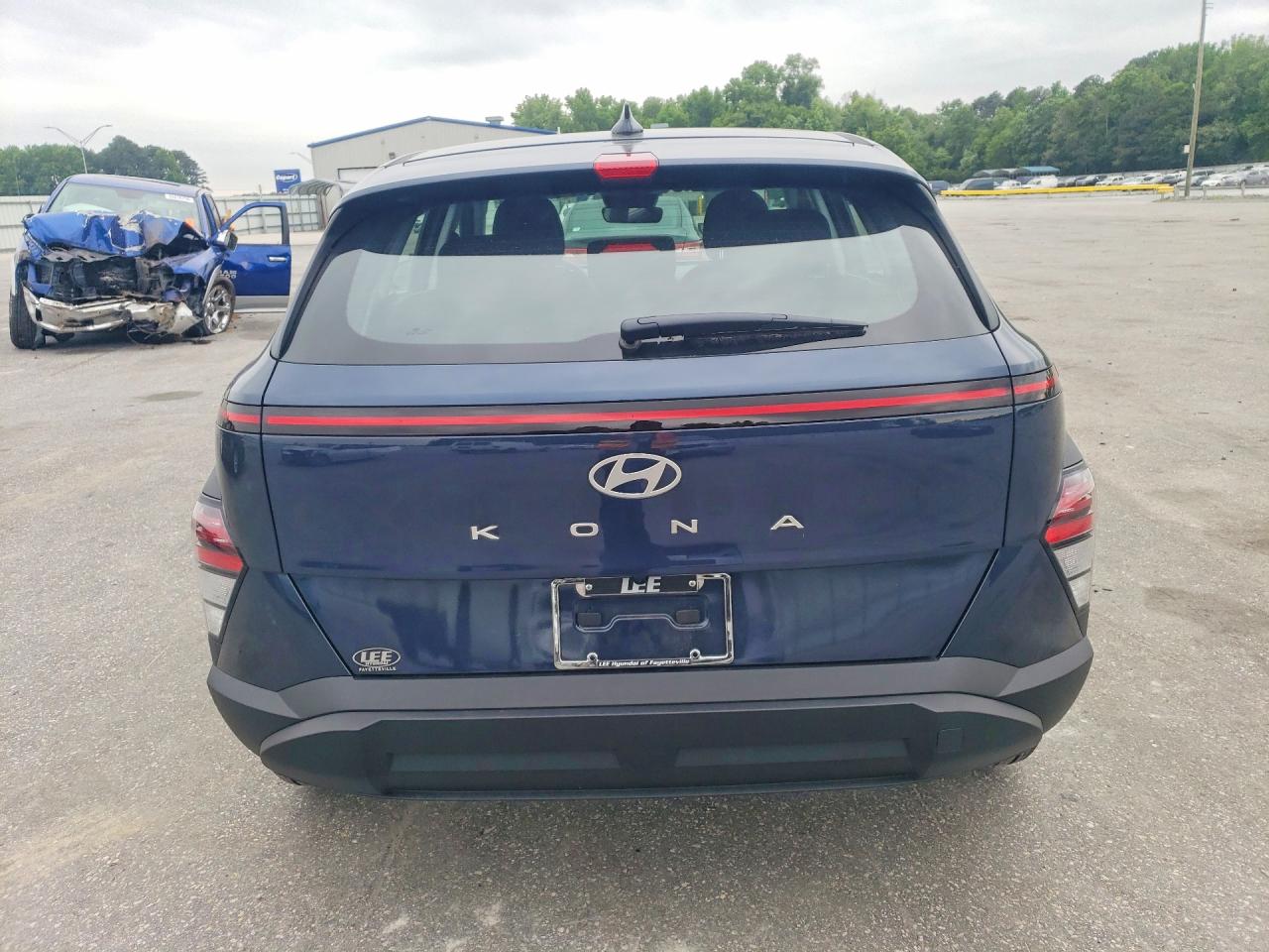 2026 HYUNDAI KONA SE