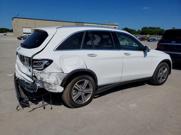 2021 MERCEDES-BENZ GLC GLC300