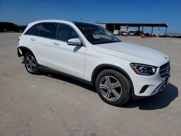 2021 MERCEDES-BENZ GLC GLC300
