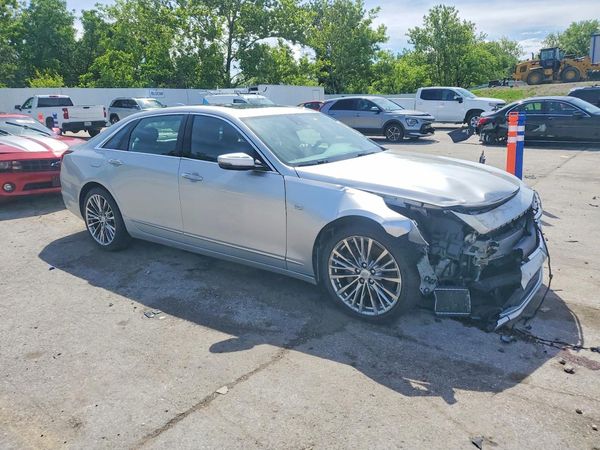 2019 CADILLAC CT6 Luxury (CSAV)