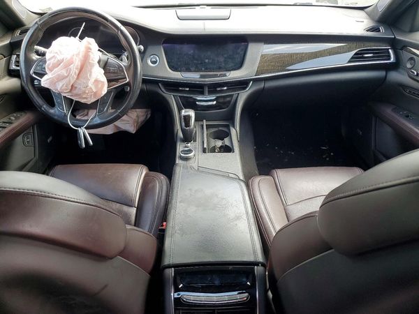 2019 CADILLAC CT6 Luxury (CSAV)