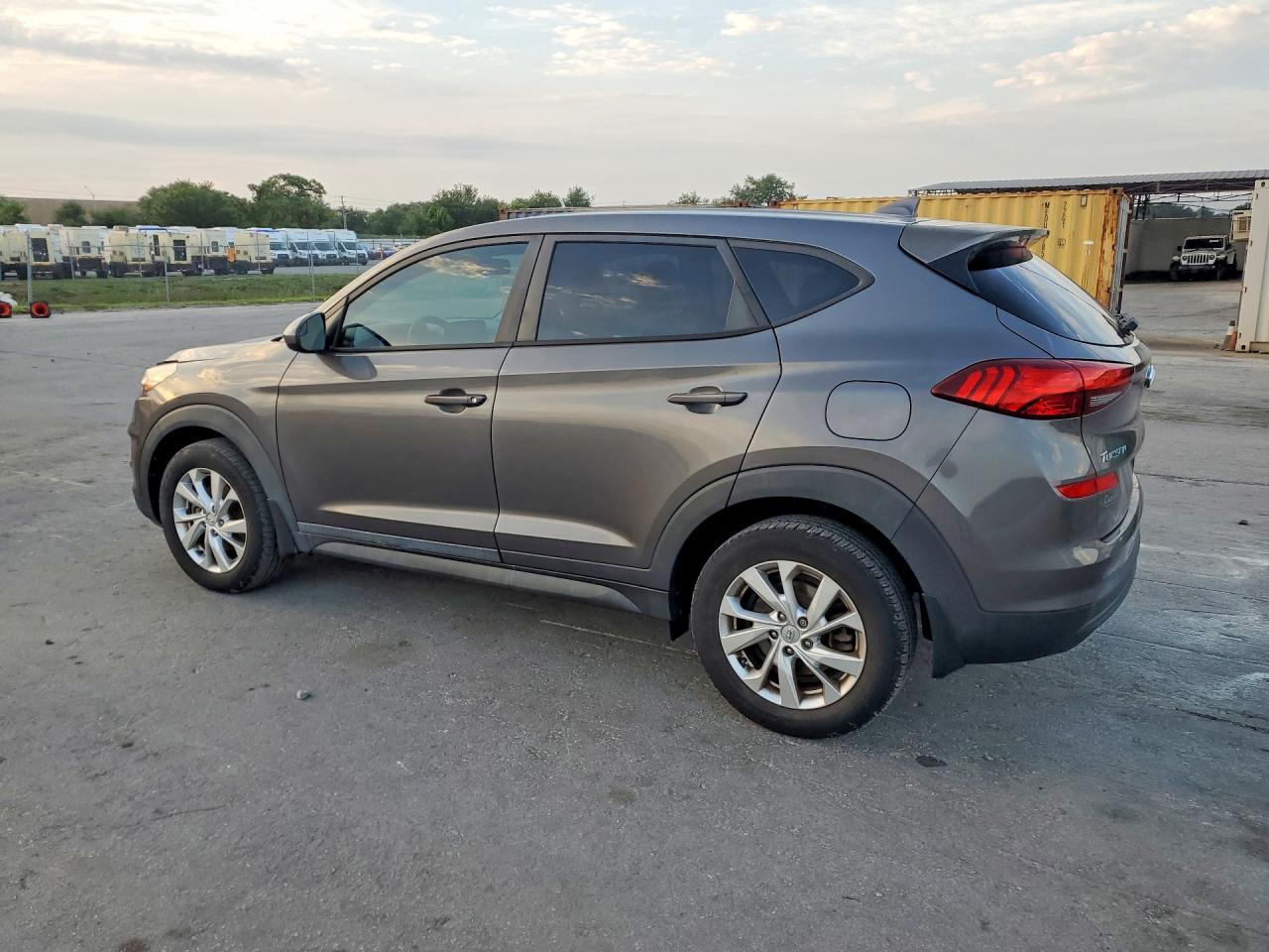 2020 HYUNDAI TUCSON SE