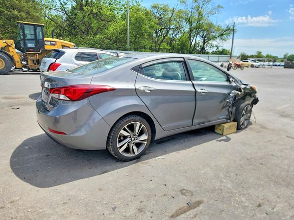 2014 HYUNDAI ELANTRA