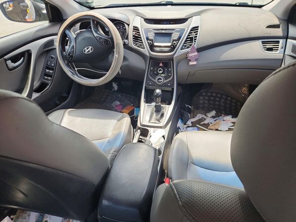 2014 HYUNDAI ELANTRA