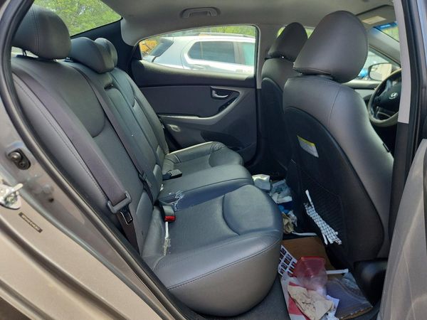 2014 HYUNDAI ELANTRA