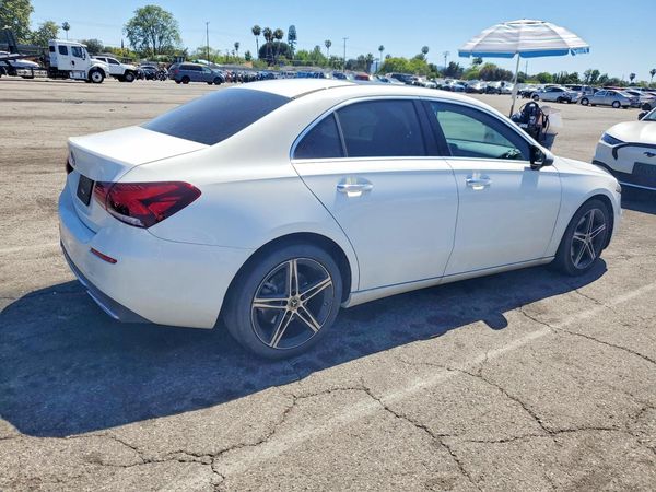 2021 MERCEDES-BENZ A A220