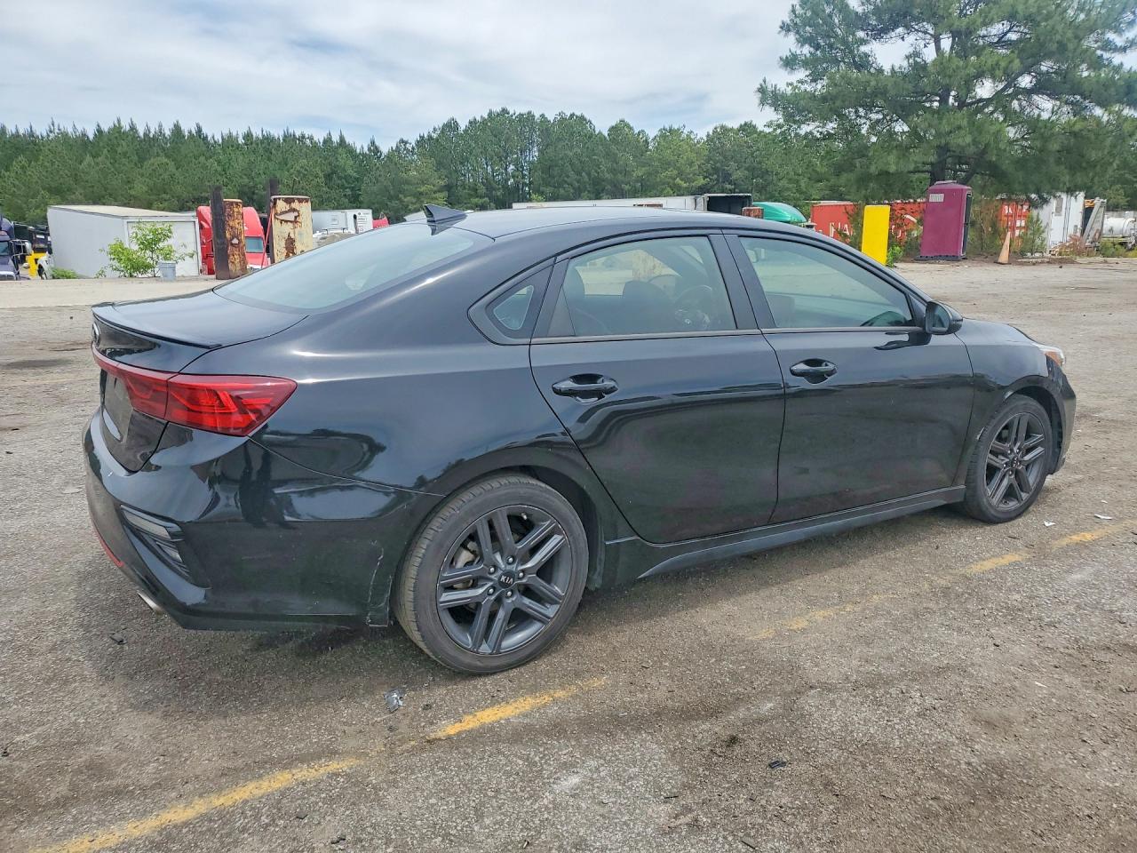 2021 KIA FORTE GT Line