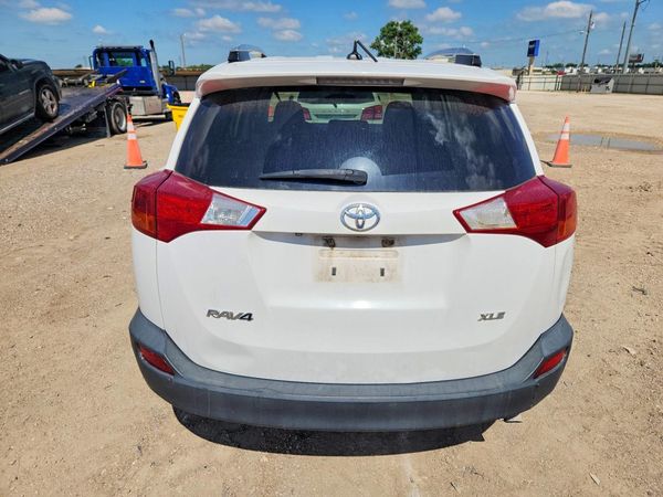 2015 TOYOTA RAV4 XLE (M Grade)