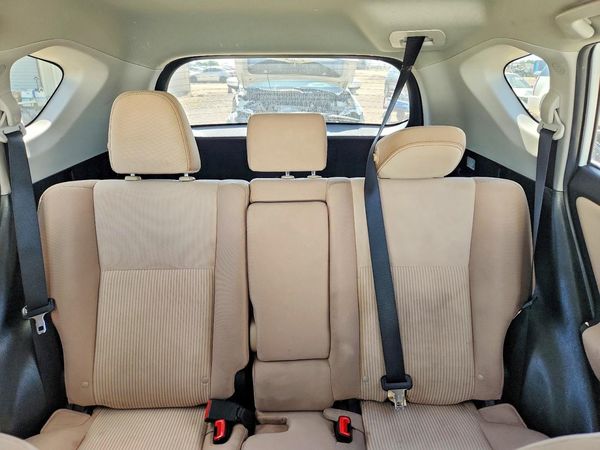 2015 TOYOTA RAV4 XLE (M Grade)