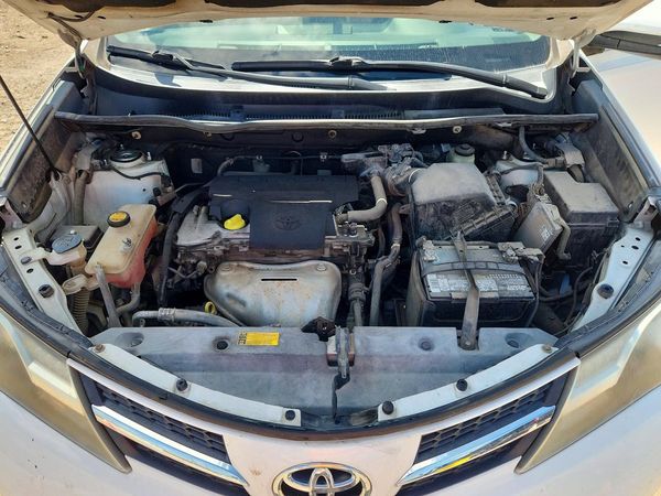 2015 TOYOTA RAV4 XLE (M Grade)