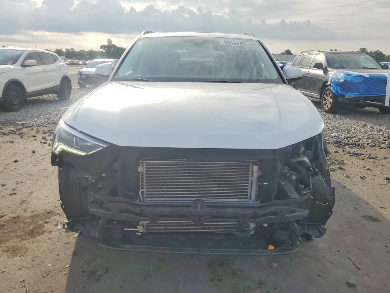 2024 AUDI Q3 quattro Premium