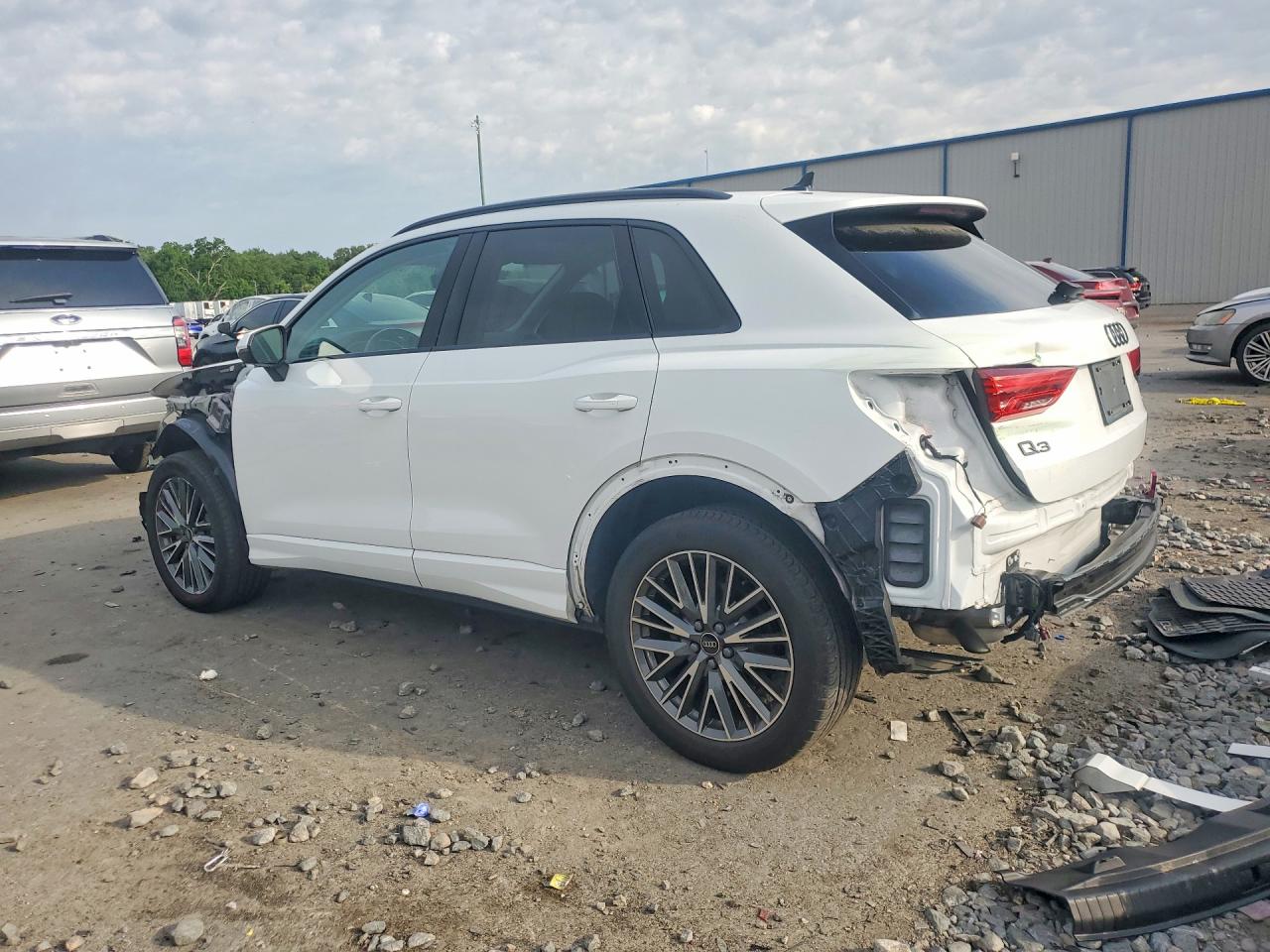 2024 AUDI Q3 quattro Premium