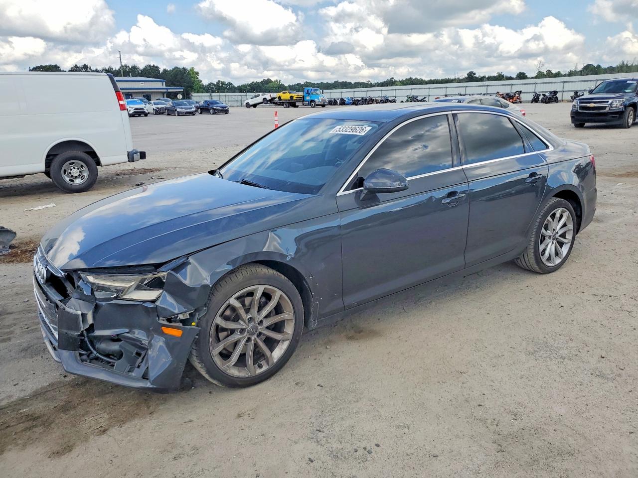 2019 AUDI A4 Premium, Titanium