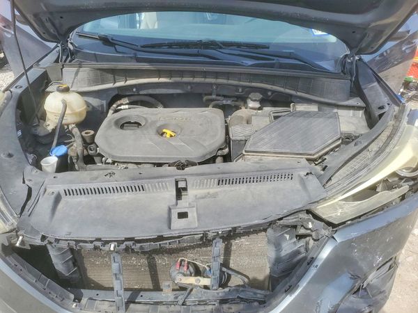 2016 HYUNDAI TUCSON