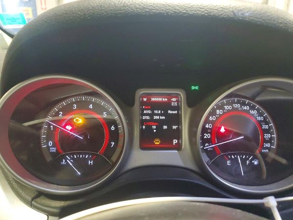 2014 DODGE JOURNEY SXT
