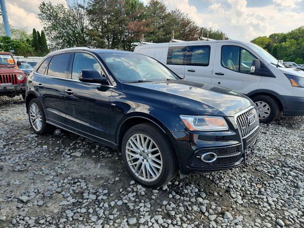 2017 AUDI Q5 quattro Premium Plus