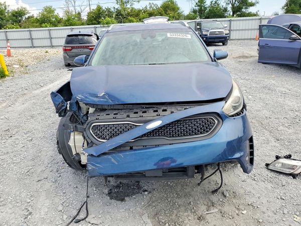 2017 KIA NIRO