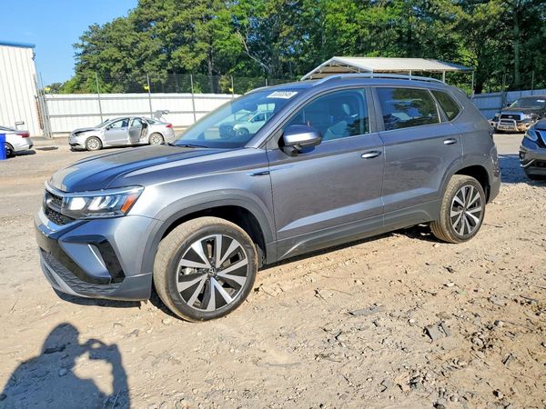 2024 VOLKSWAGEN TAOS SE