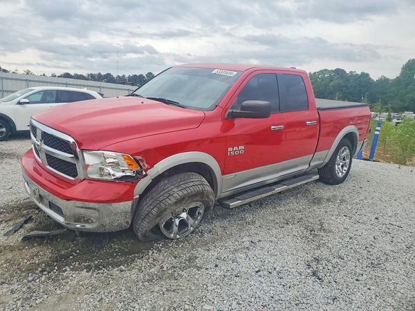 2017 RAM 1500 SLT QUAD CAB 4X2