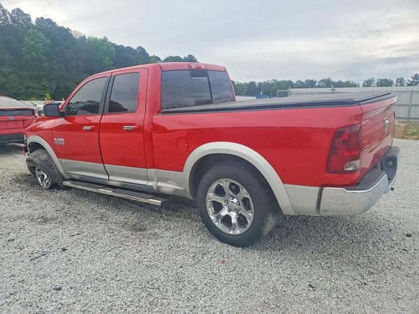 2017 RAM 1500 SLT QUAD CAB 4X2