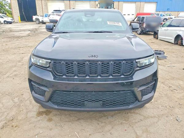2024 JEEP GRAND CHEROKEE LAREDO 4X4
