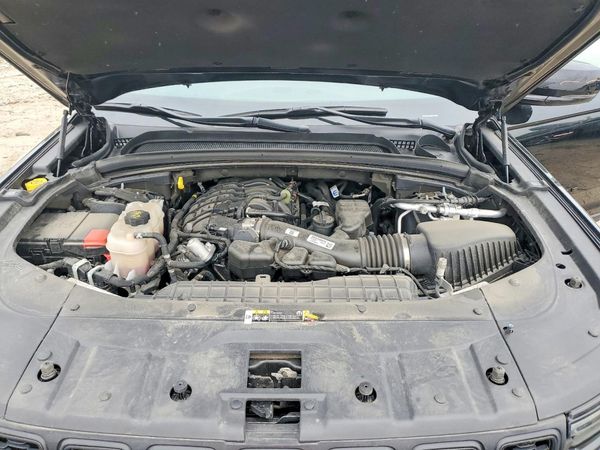 2024 JEEP GRAND CHEROKEE LAREDO 4X4
